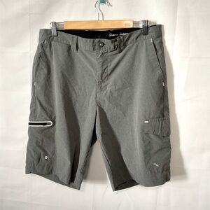 Tommy Bahama gray Island Zone shorts with multiple pockets Size 35